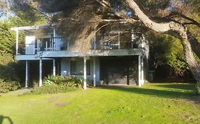 75 Harris Road, T-Tree House, Ventnor